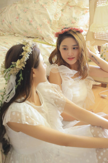 年轻漂亮秘书6